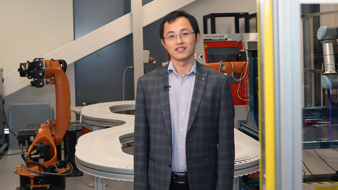 Yuqian Lu on 1News about AI, Robots and 5G